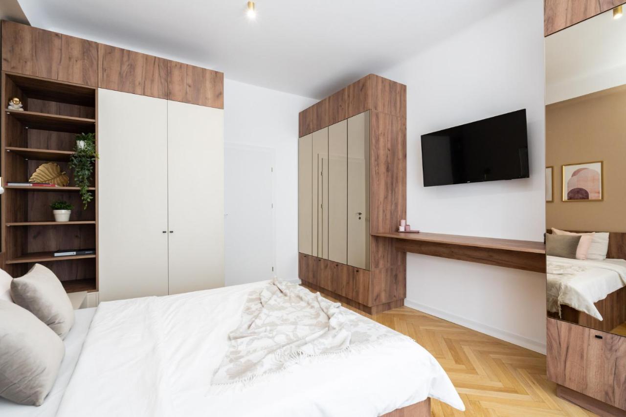 Old Town Bucharest, Luxury 2 Bedrooms Apartment Экстерьер фото