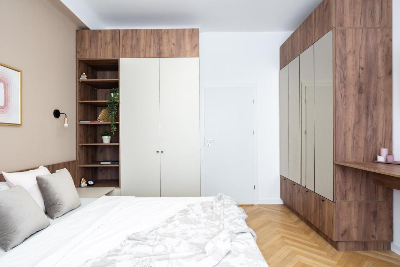 Old Town Bucharest, Luxury 2 Bedrooms Apartment Экстерьер фото